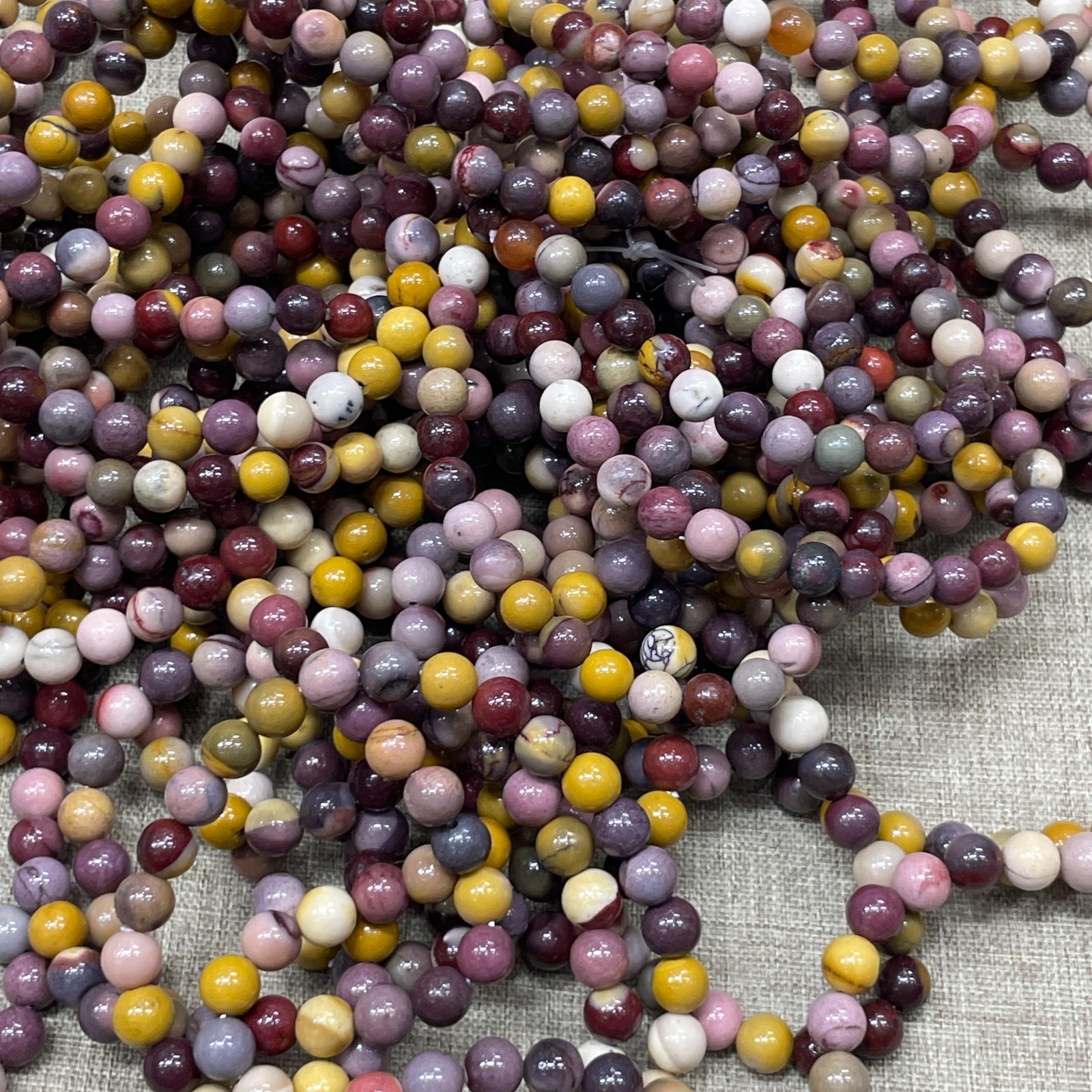 Wholesale 1 Pcs egg yolk Stone ball beads 6mm 7.5″ crystal Stretch Bracelet