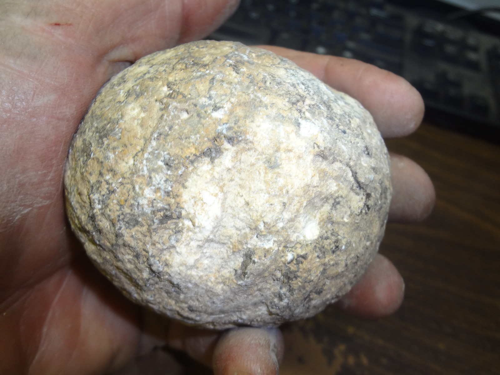 1 HOLLOW 2.5 inch LAS CHOYAS CRYSTAL GEODE; THE BEST GEODES IN THE WORLD