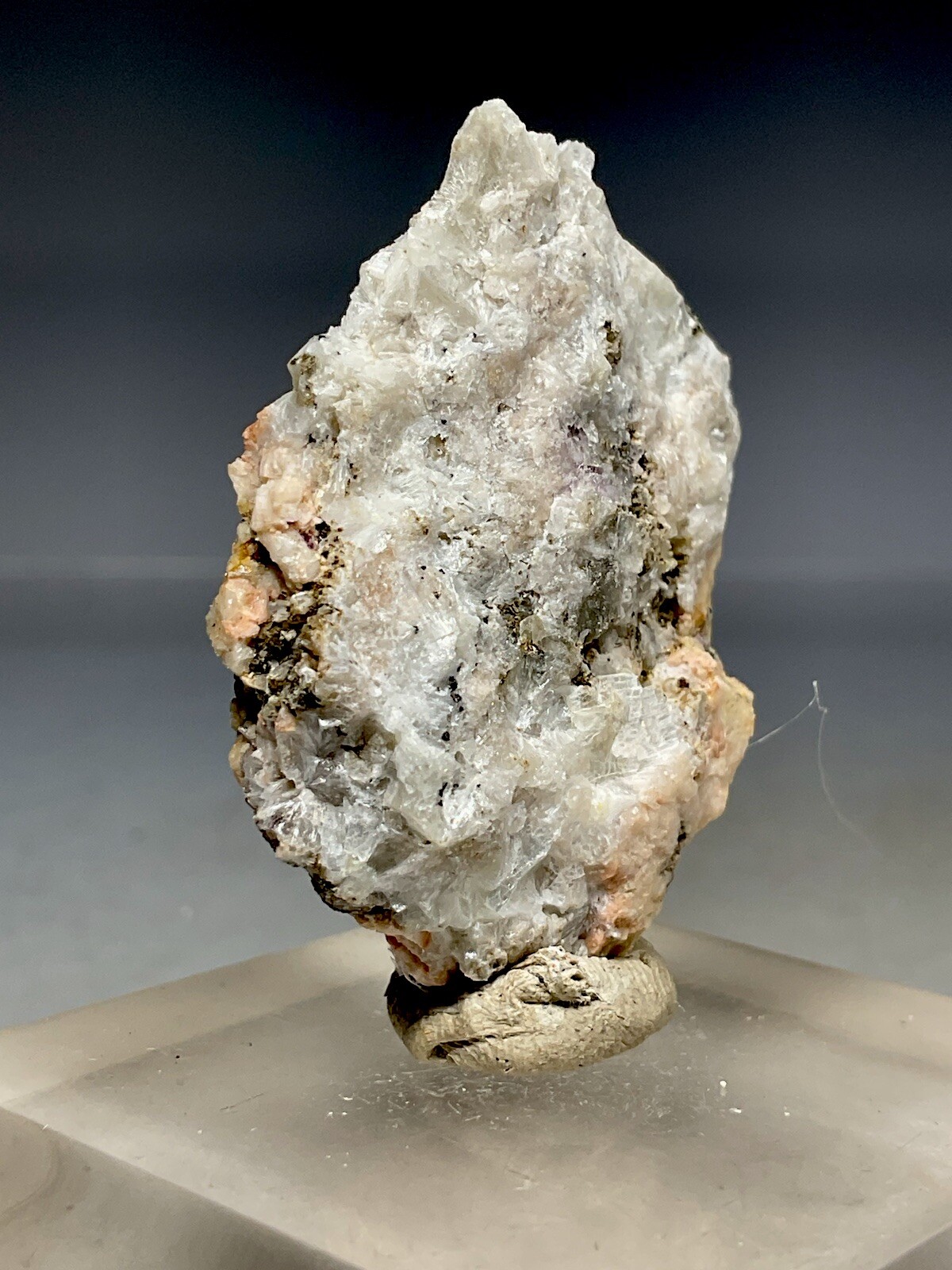 SS Rocks – Bohseite, Fluorite (Ermakovka Mine – Buryatia, Siberia, Russia) 18g