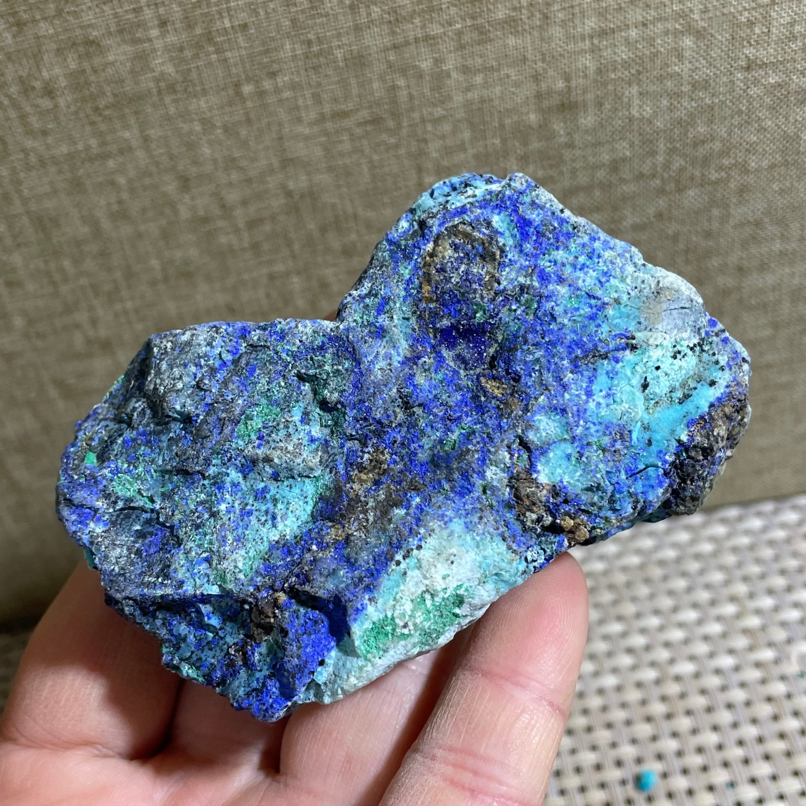 Restoration of Blue Copper Ore Quartz Crystal Mineral Samples 153g