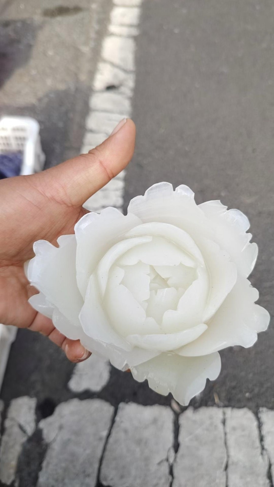 1pc Natural White Jade Quartz Carved Crystal Flower Skull Reiki Healing Decor