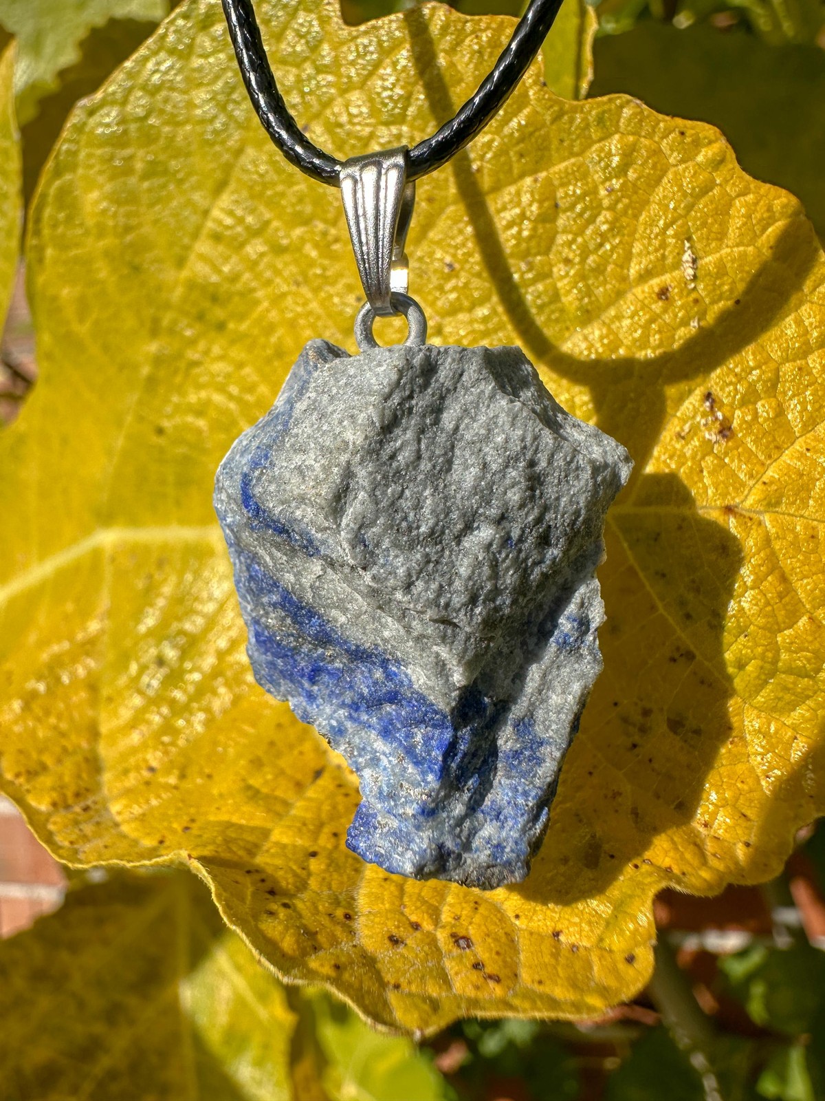 Rough Lapis Lazuli Pendant / Truth / Speaking / Expression / Anger