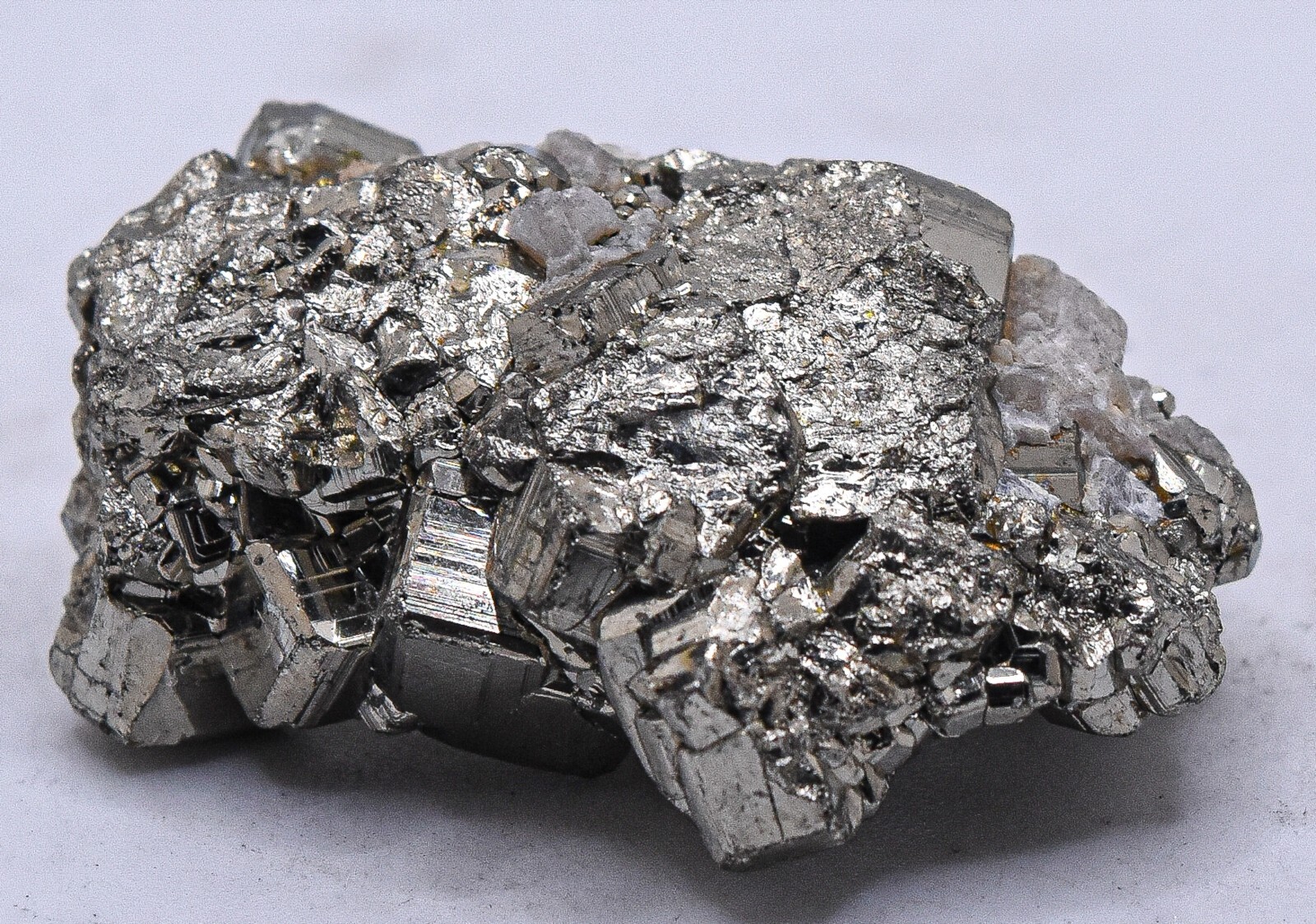 125ct Iron Pyrote Cubes w/ Quartz Cluster Rough Sparkling Natural Mineral – Peru