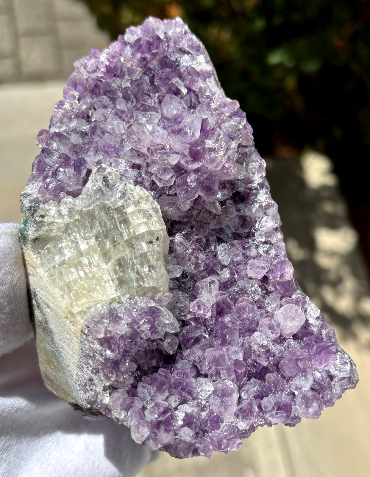 USA SALE 629g/1.38LB AMETHYST with CLEAR CALCITE SPECIMEN FREE STANDING FREEFORM