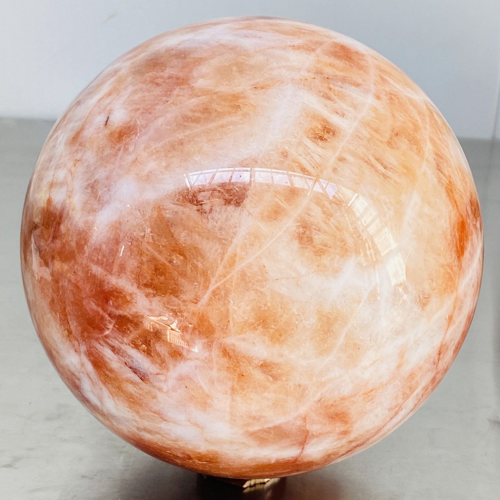 Natural Red Glue Flower Quartz Sphere Crystal Ball Healing 4820G
