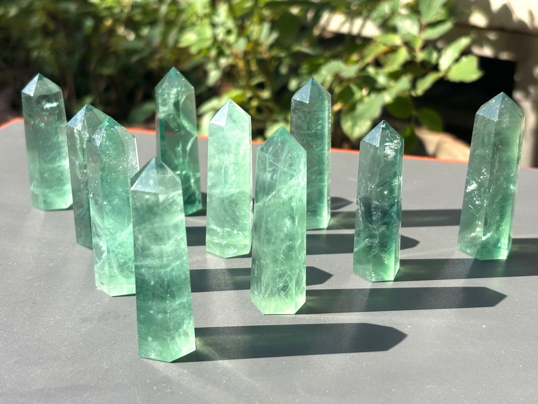 10pcs Green Fluorite Quartz Crystal Pointed & Faceted Wand Obelisk Reiki Chakra