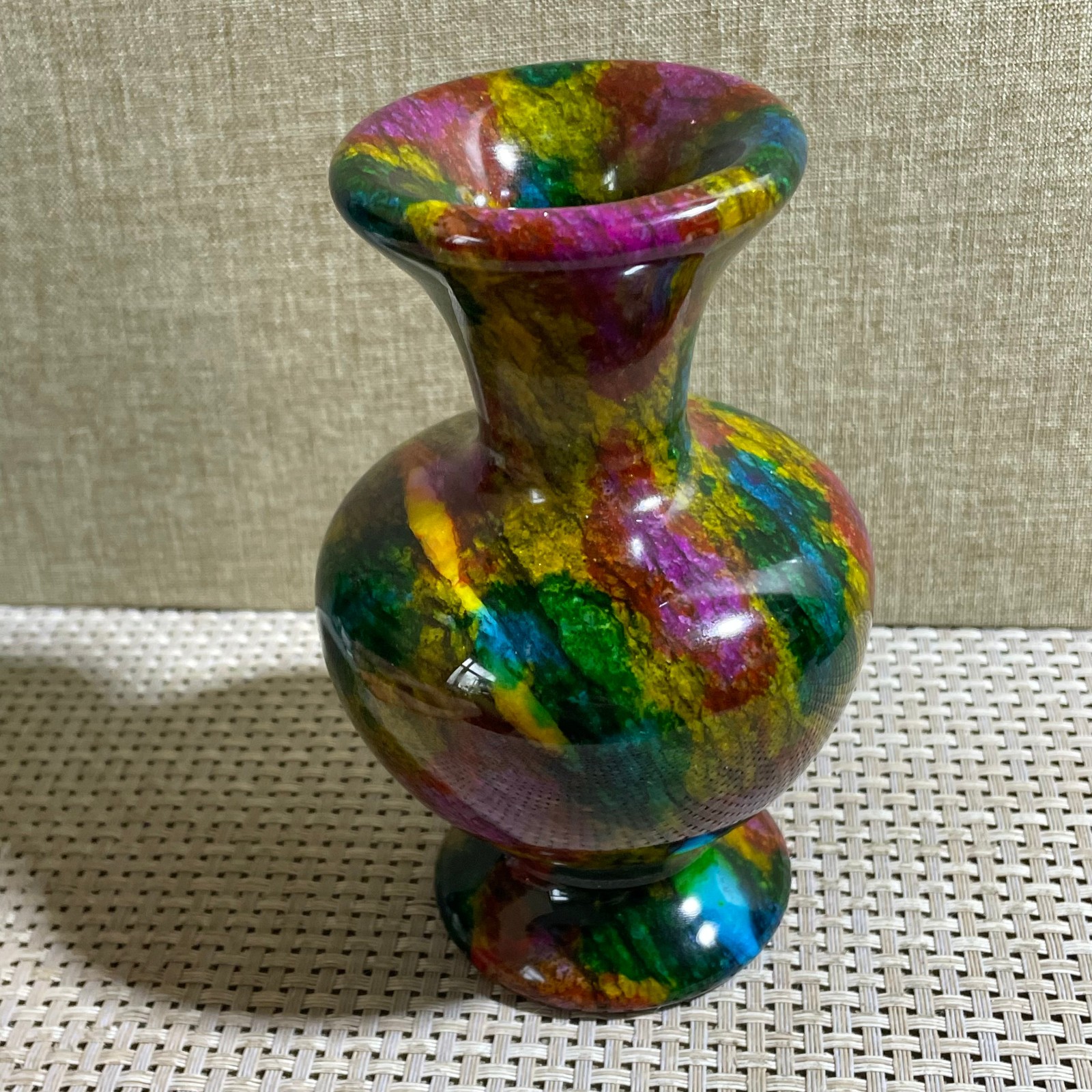 820g Seven Colors Jade vase specimen Decorative -Taiwan China
