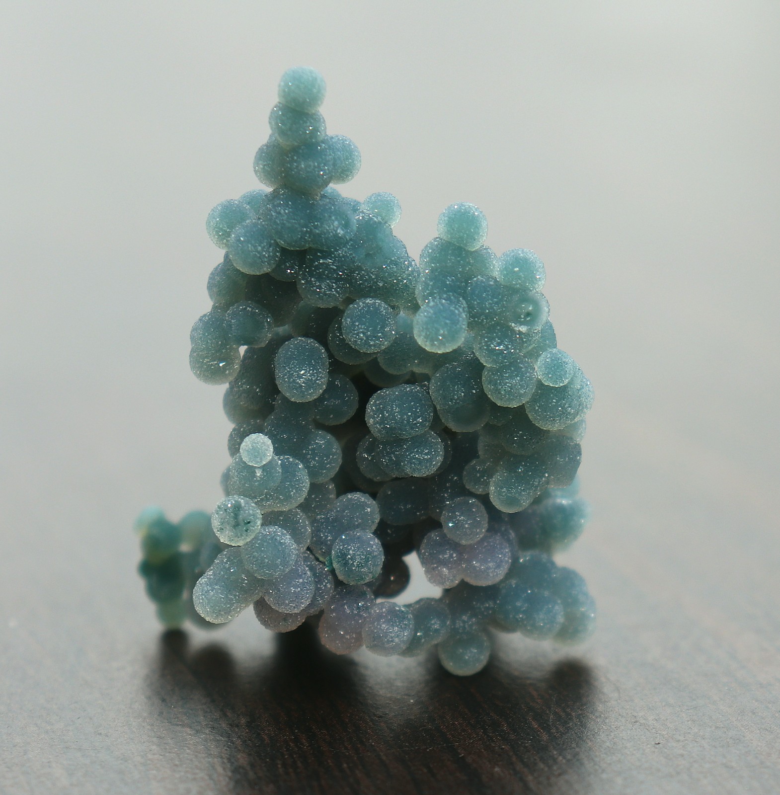 Green Grape Agate From Indonesia Satiny Purple Color WOW 4.5 cms (: