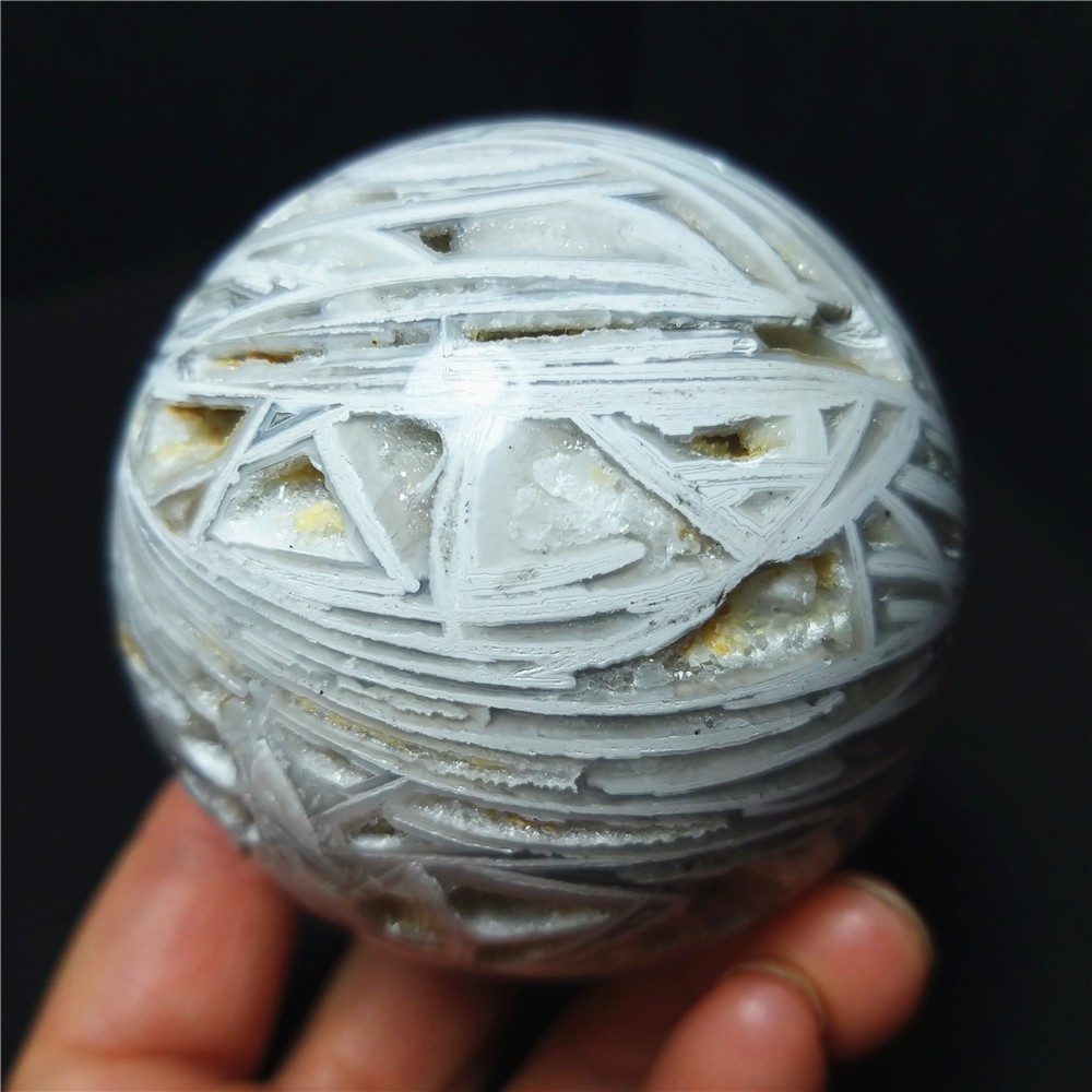 RARE 318.5g 63mm Natural Grid Agate Stone Geode Sphere Ball Healing A4949