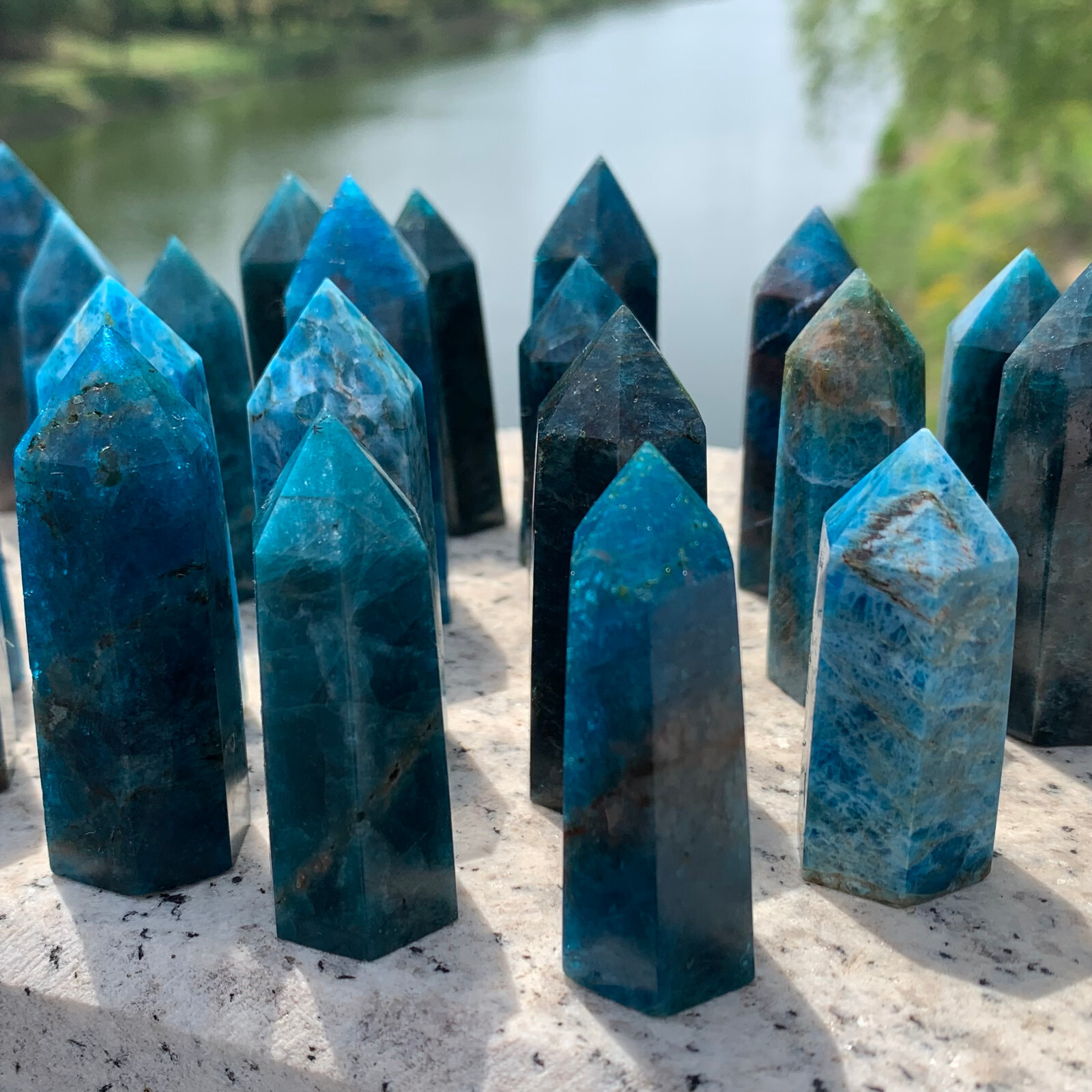 1LB natural apatite quartz obelisk crystal wand point healing random 40-70mm