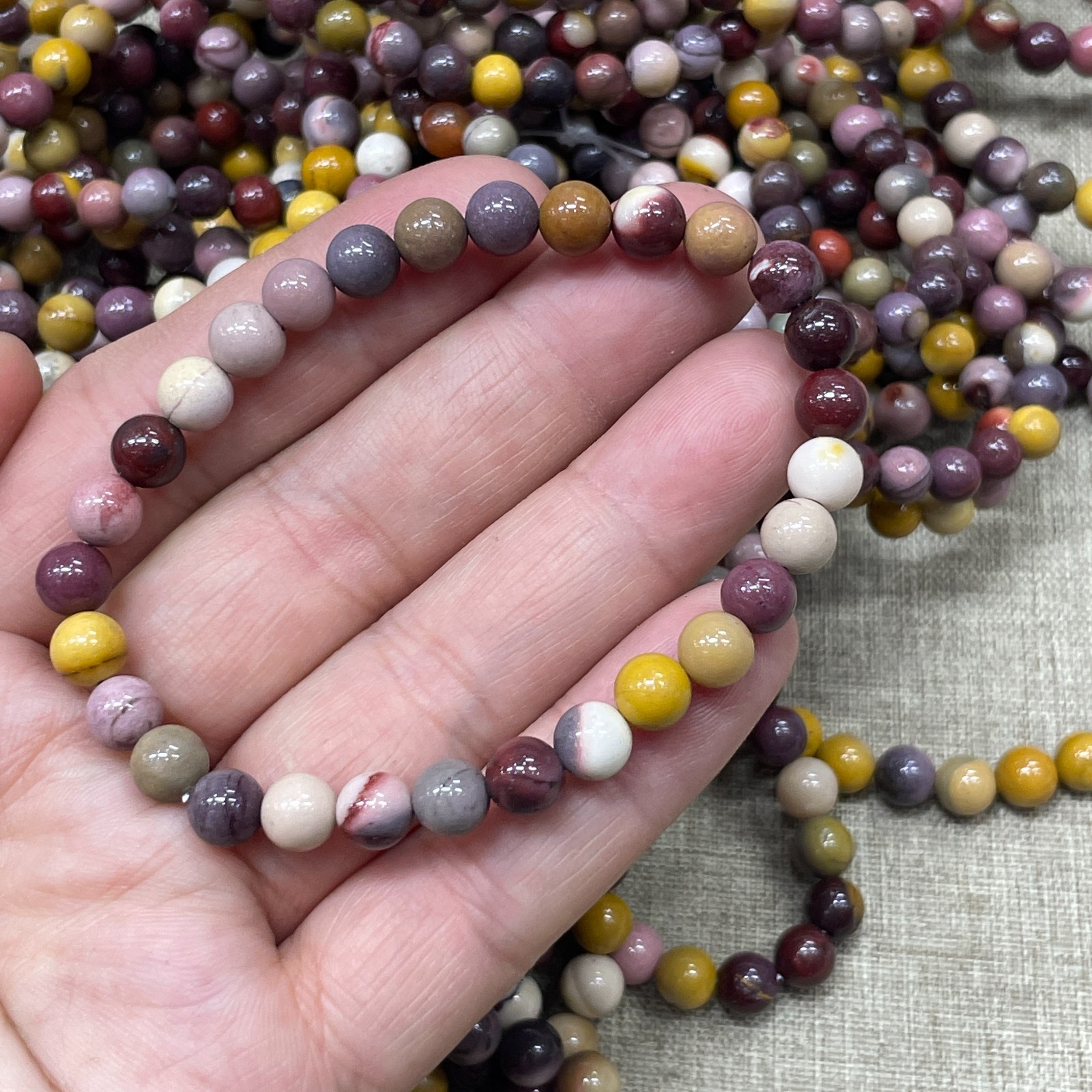 Wholesale 1 Pcs egg yolk Stone ball beads 6mm 7.5″ crystal Stretch Bracelet