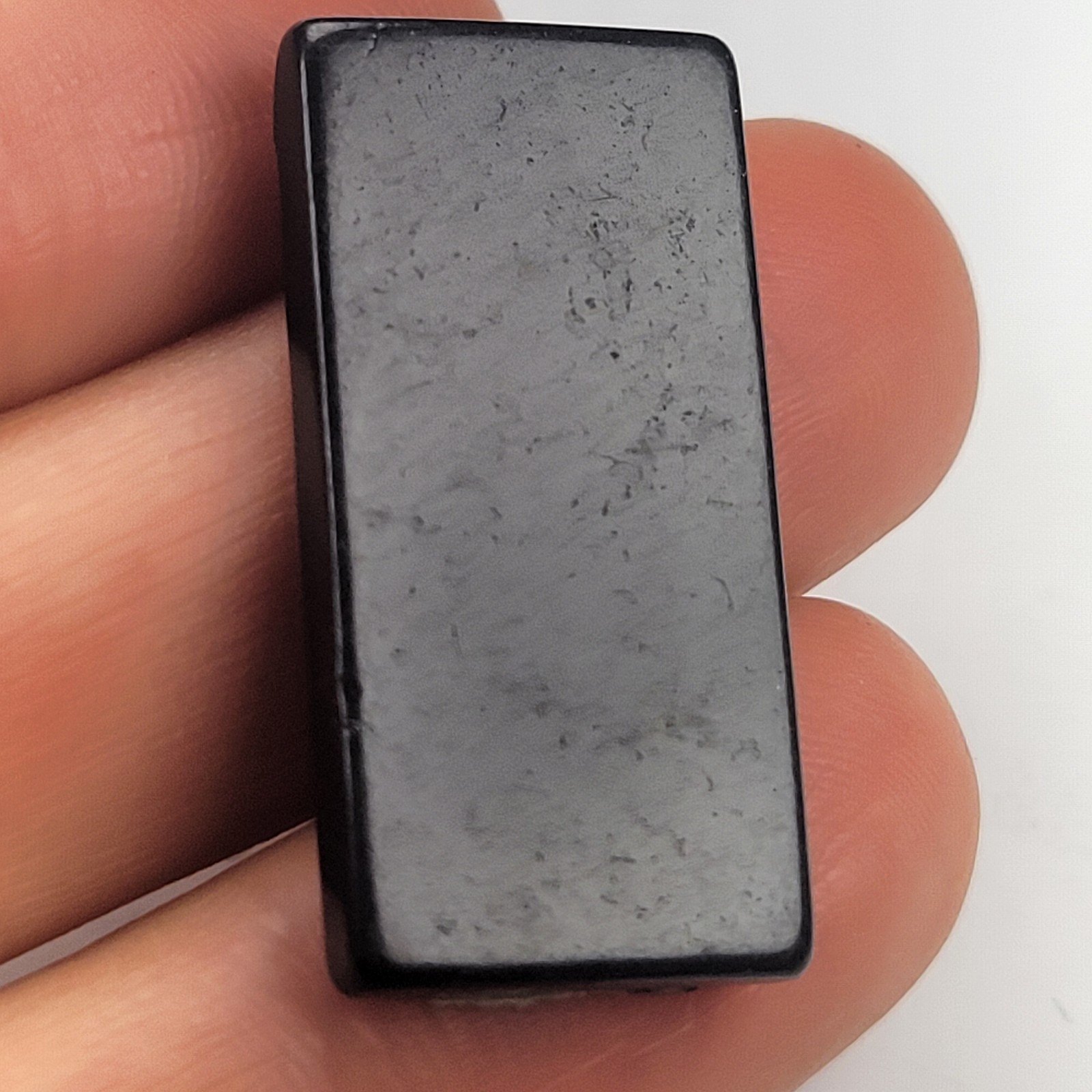 Shungite Stickers Polished 3 pk – 15×30 mm / 0.59″x1.18″ Phone protection plate