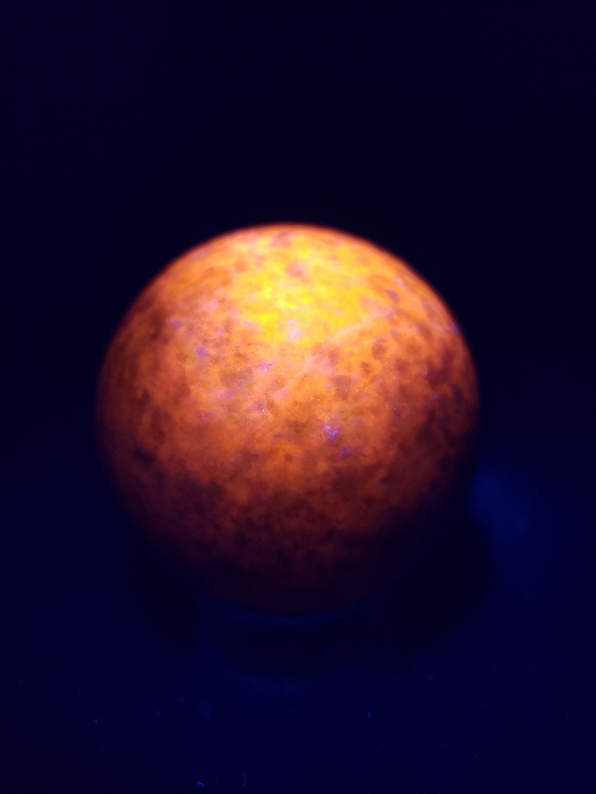 2.15″ Hackmanite Mineral Sphere Orb Ball STRONG UV, 220g or 7.76 oz