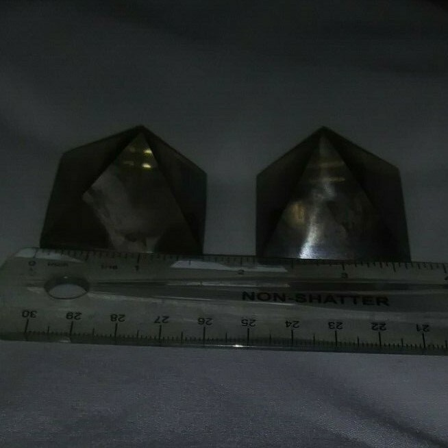 1 Polished Smoky Quartz Pyramid 1-1/2″ – 1-8/9″ Very Good – A Grade Madagascar