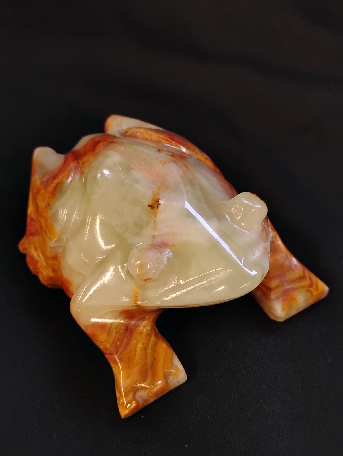 Light Greenish White And Orange Brown Onyx Medium Big Frog!