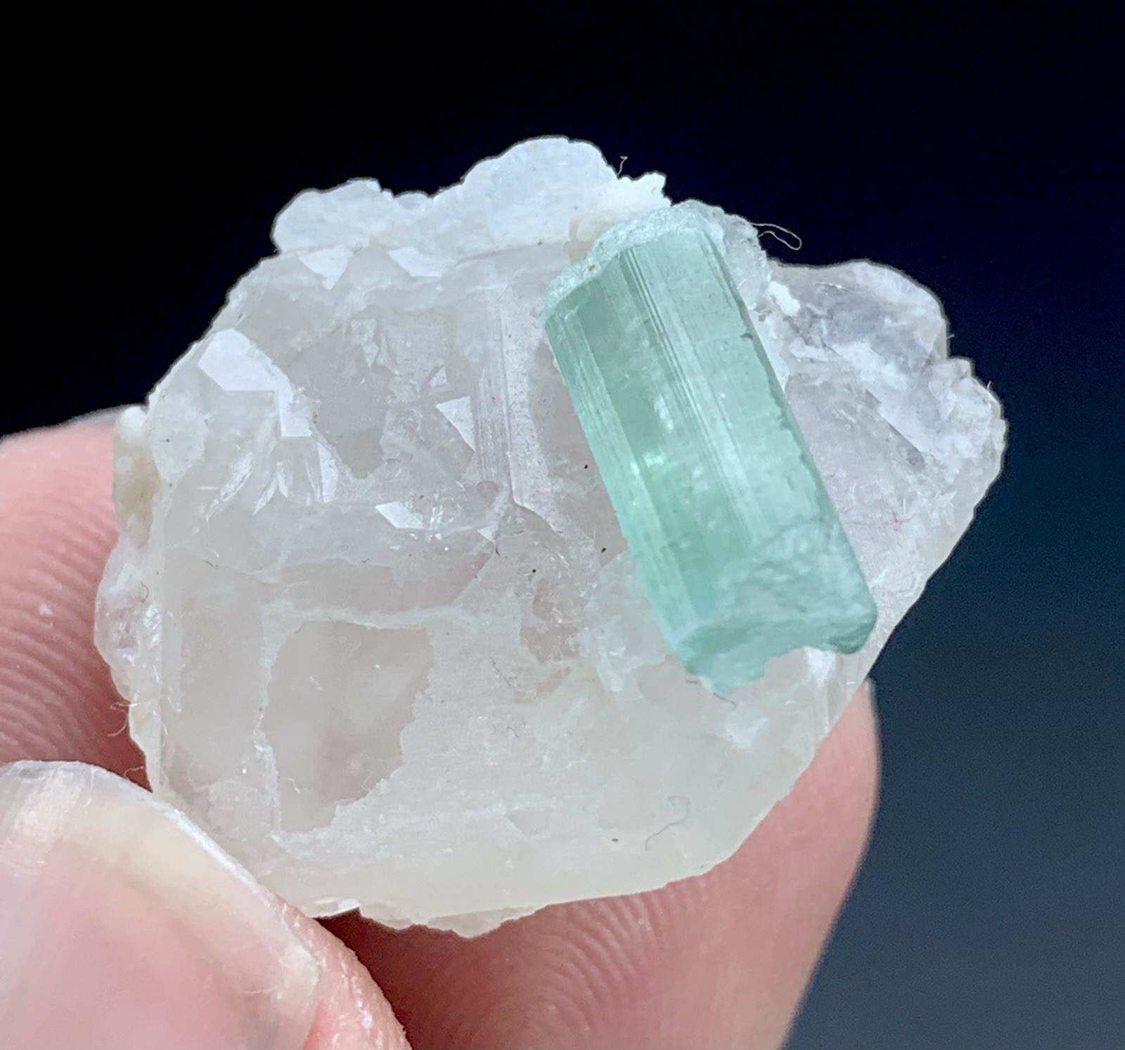 33 Cts Tourmaline Crystals Bunch With Specimen From Afghanistan.