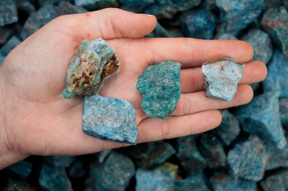 1/2 lb Blue Apatite Rough Stones – Natural Crystal Mineral Specimens Tumbling