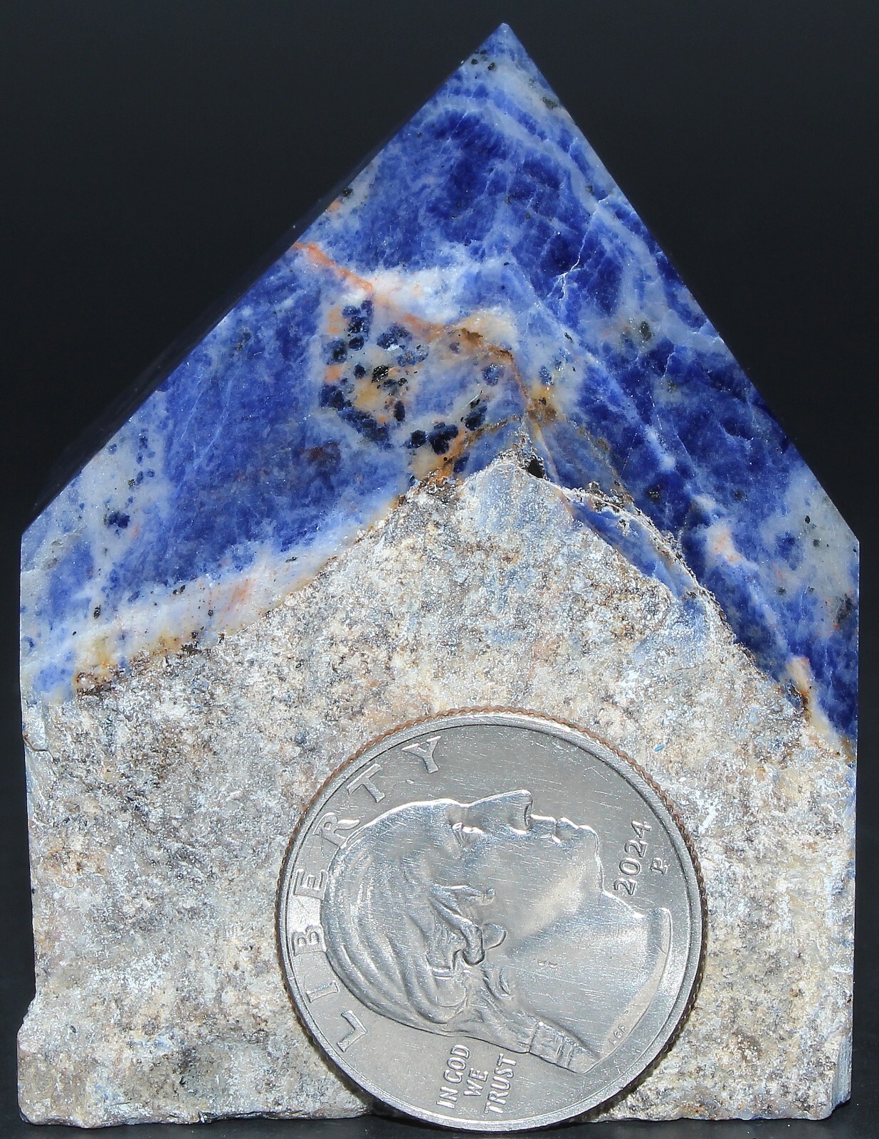 Maine Sodalite Top-Polished Point / 2.39″ (60.70 mm) 8.50 oz (240.97 gr) / 3400