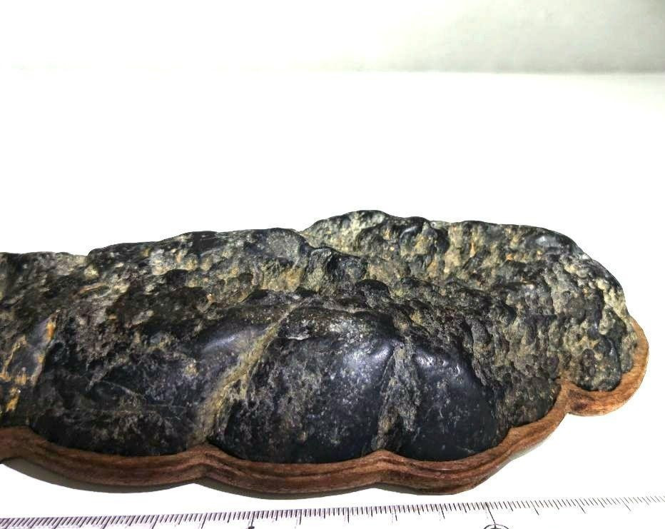 Japanese Suiseki Viewing Stone Island Landscape Rock Wood Daiza