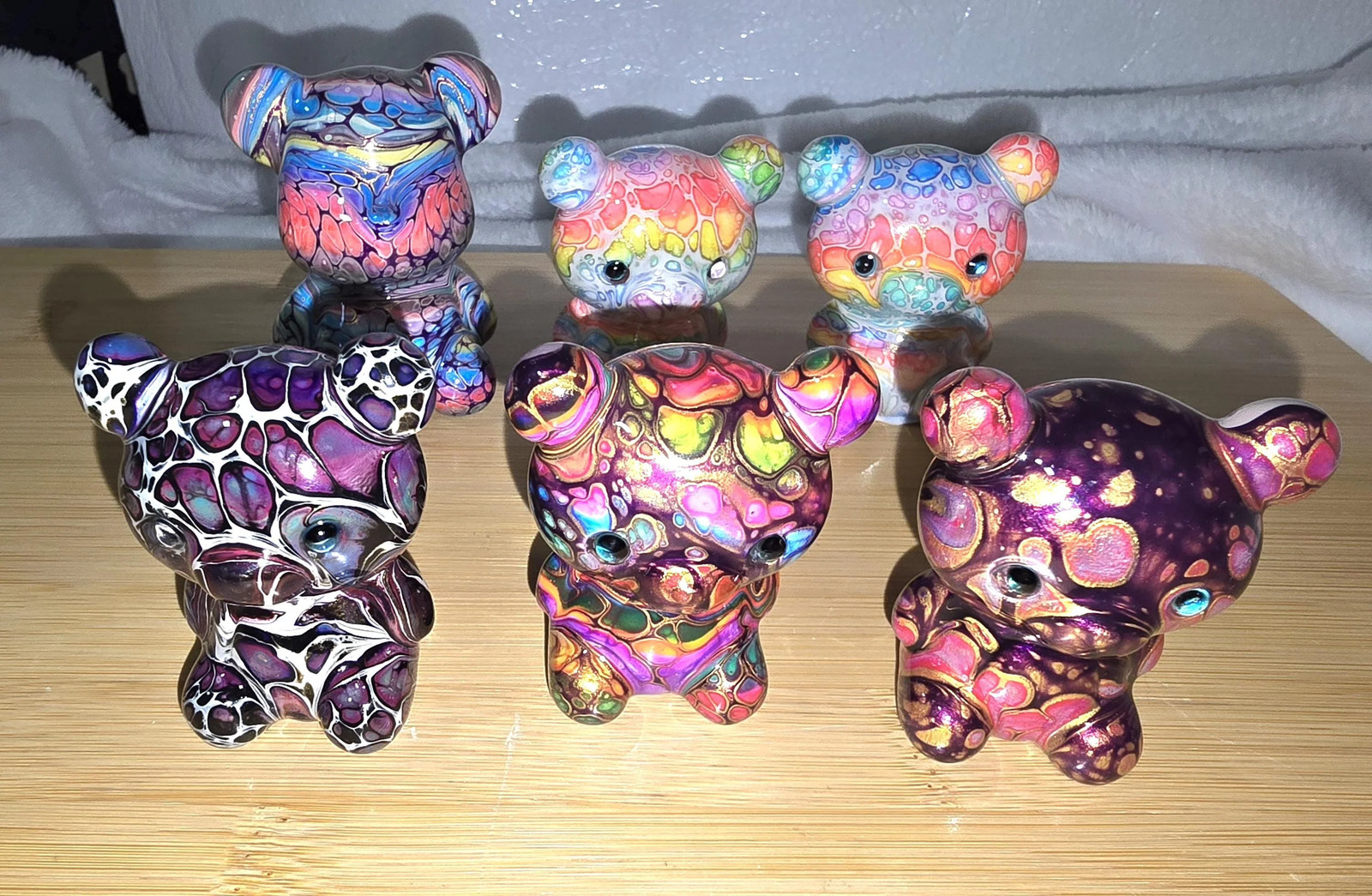 Colorful Daqi Bear Lacquer Painted Sandalwood