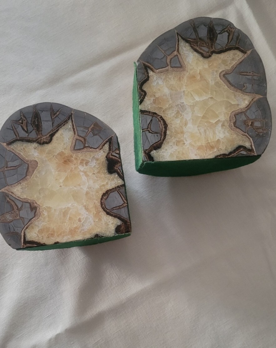 Septarian nodule LARGE Extra Fine MATCHED CUT.