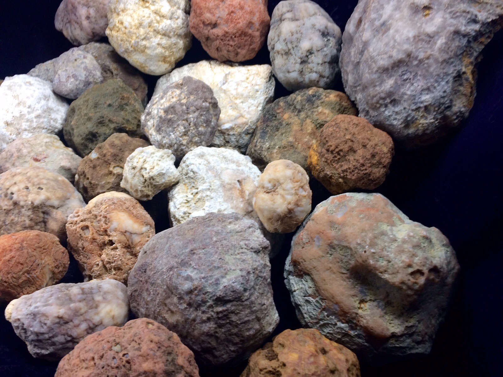 8-10Lbs Break Your Own Geodes Unopened Natural Crystals Kentucky Variety Lot