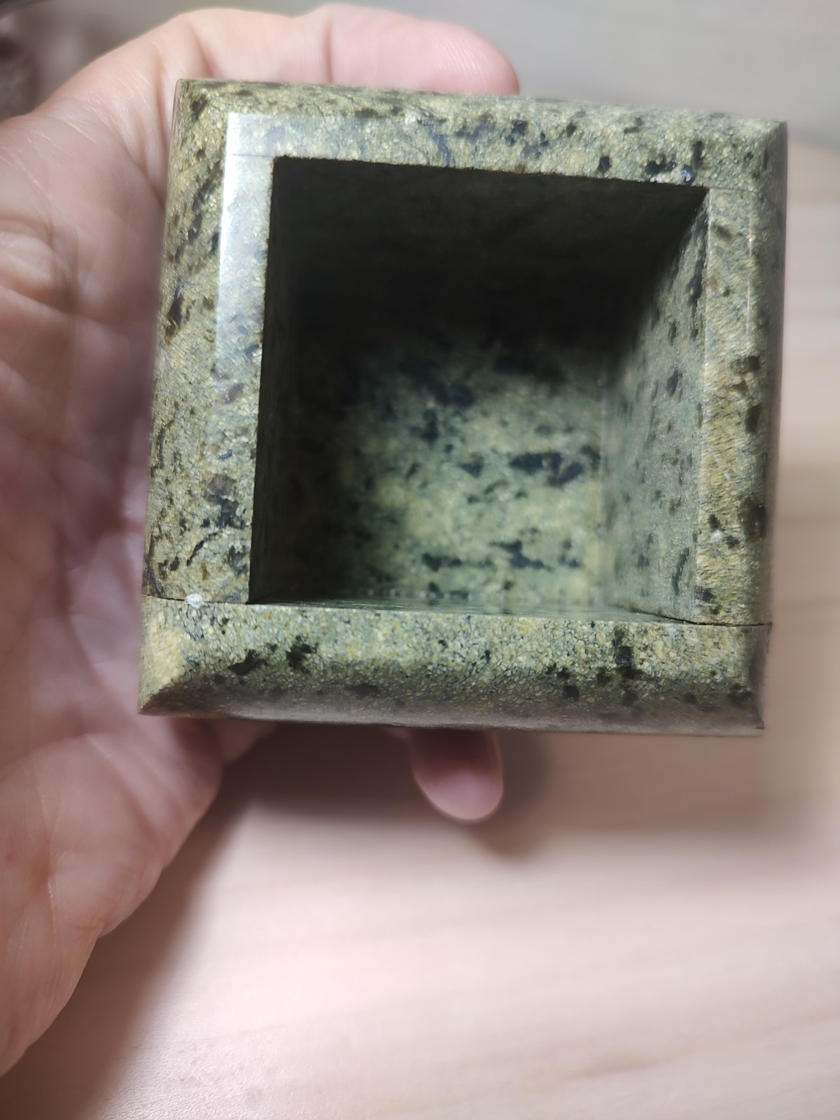 Serpentinite Lizard Peninsula Cornwall England 1 Tiny Fleabite Square Lapidary