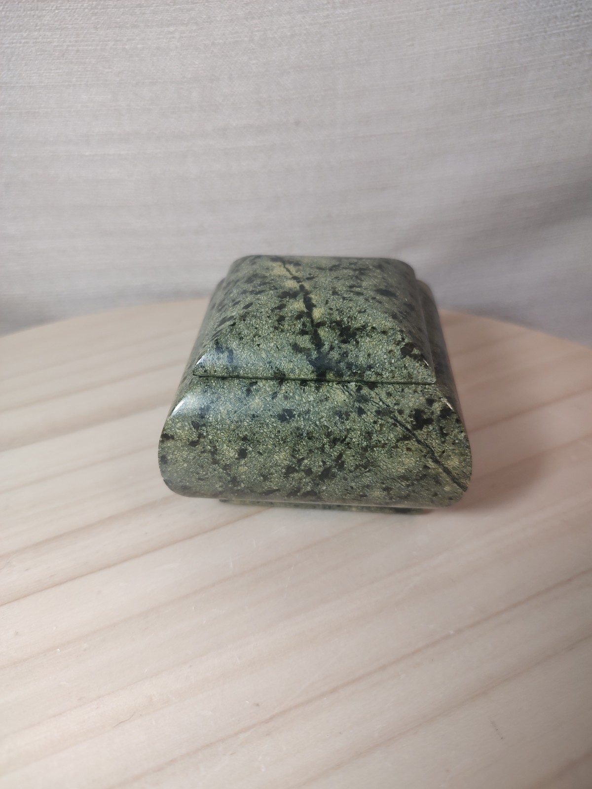 Serpentinite Lizard Peninsula Cornwall England 1 Tiny Fleabite Square Lapidary