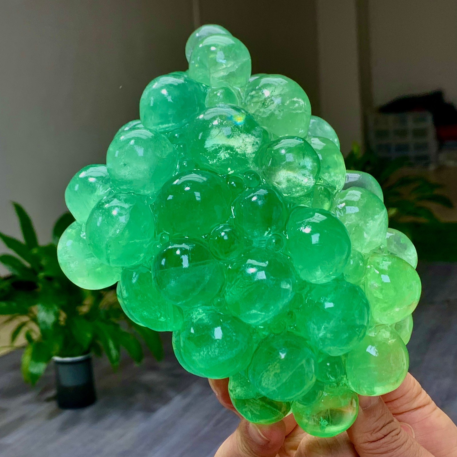 5.18LB Natural green fluorite hand carving grape shape Crystal mineral
