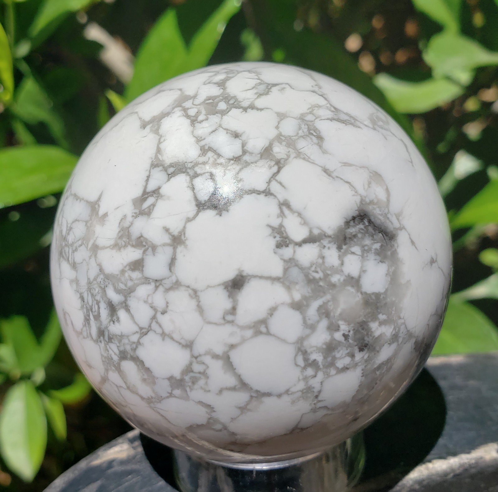 2.28″ Howlite Quartz Crystal Sphere Orb Ball, 300g or 10.6 oz