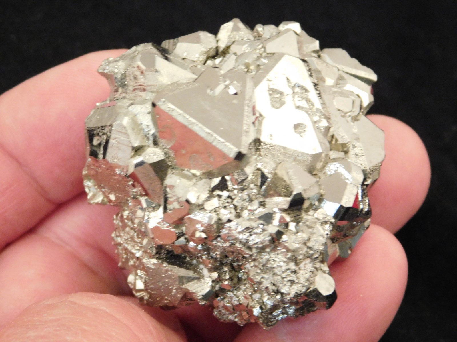 PYRAMID Shaped Crystals! Tetrahedron PYRITE Crystal Cluster Peru 174gr