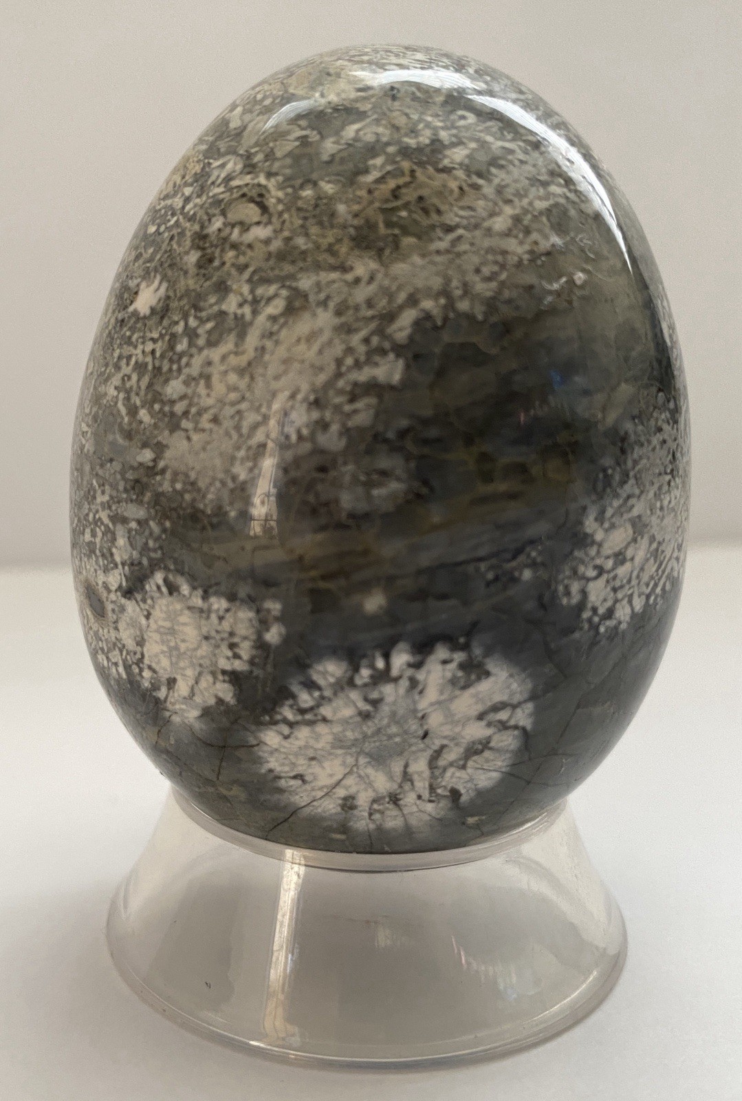 Natural Onyx Stone Egg With Stand Hand Polished Banded Agate Calcite Crystal