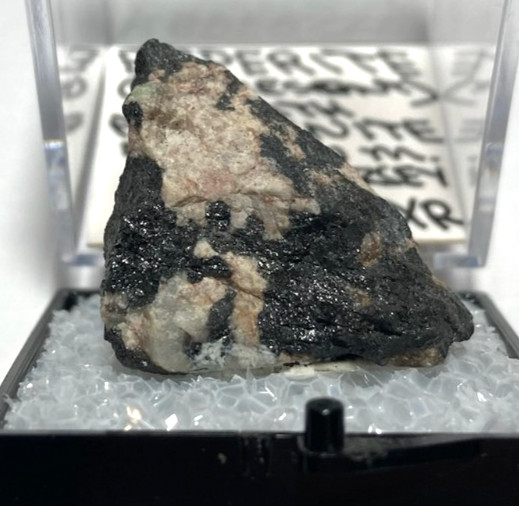 Very Rare Esperite with Franklinite Thumbnail from Franklin Mine NJ