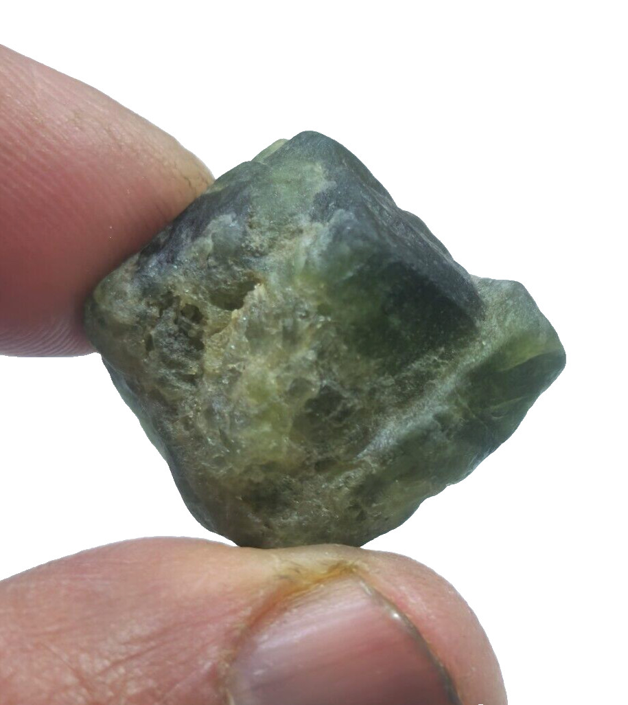 Rare Excellent Tsavorite Green Garnet Rough 77.90 Crt Loose Gemstone For Jewelry