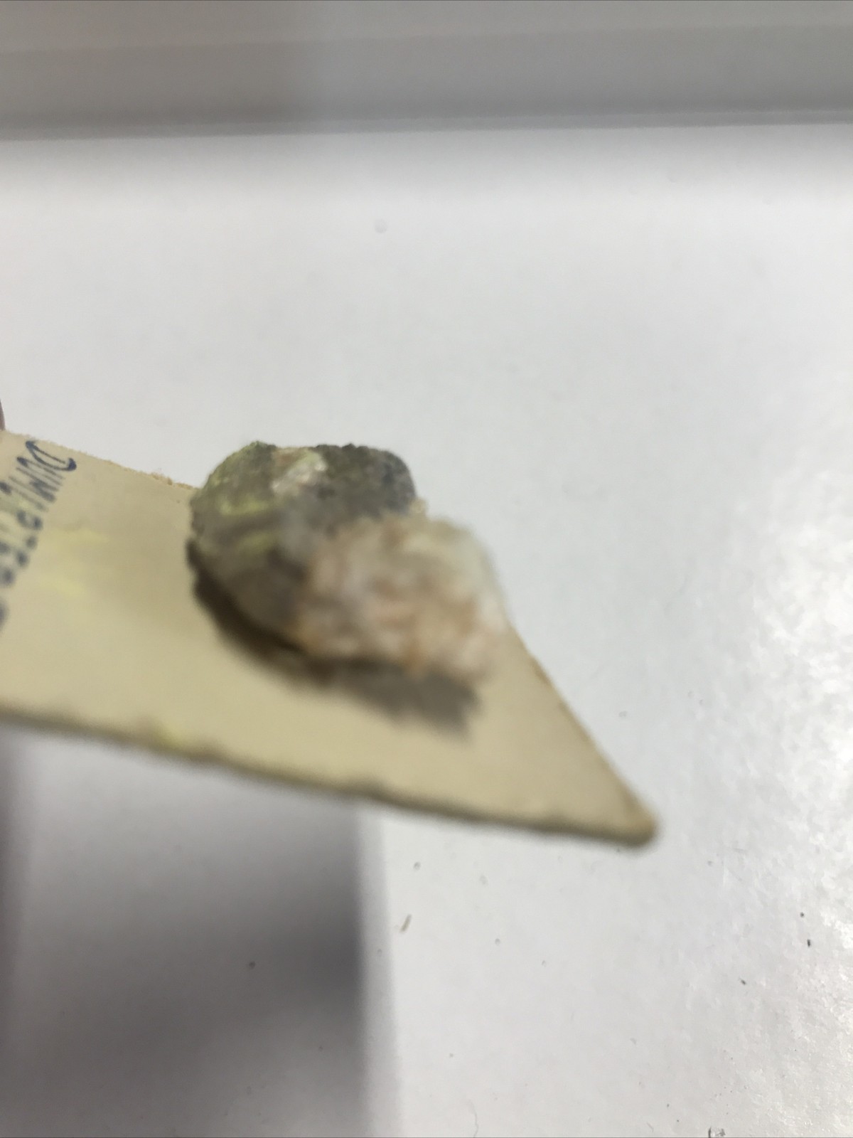 Dumortierite In Quartz ~5 Gramm 25 Ct. Alpine California Size 1”x1/2”