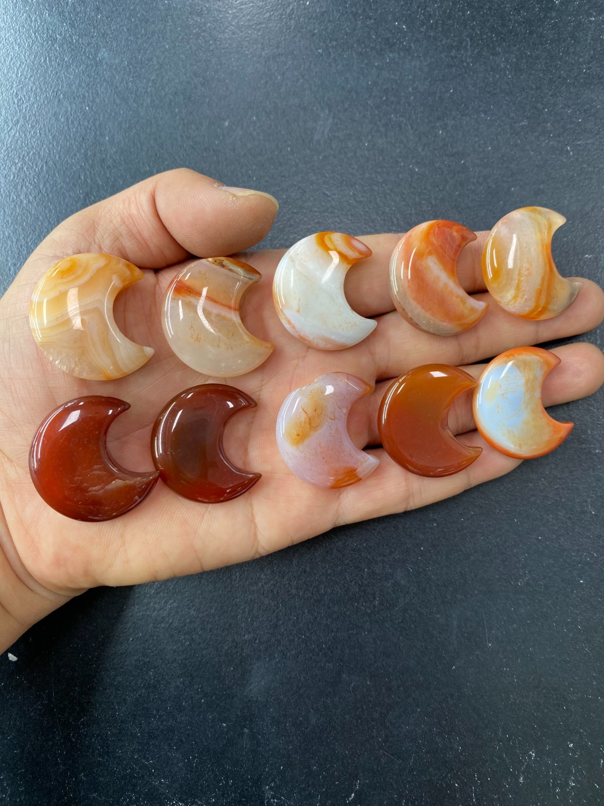 10pc Natural Red agate Quartz carved moon crystal reiki healing gift random