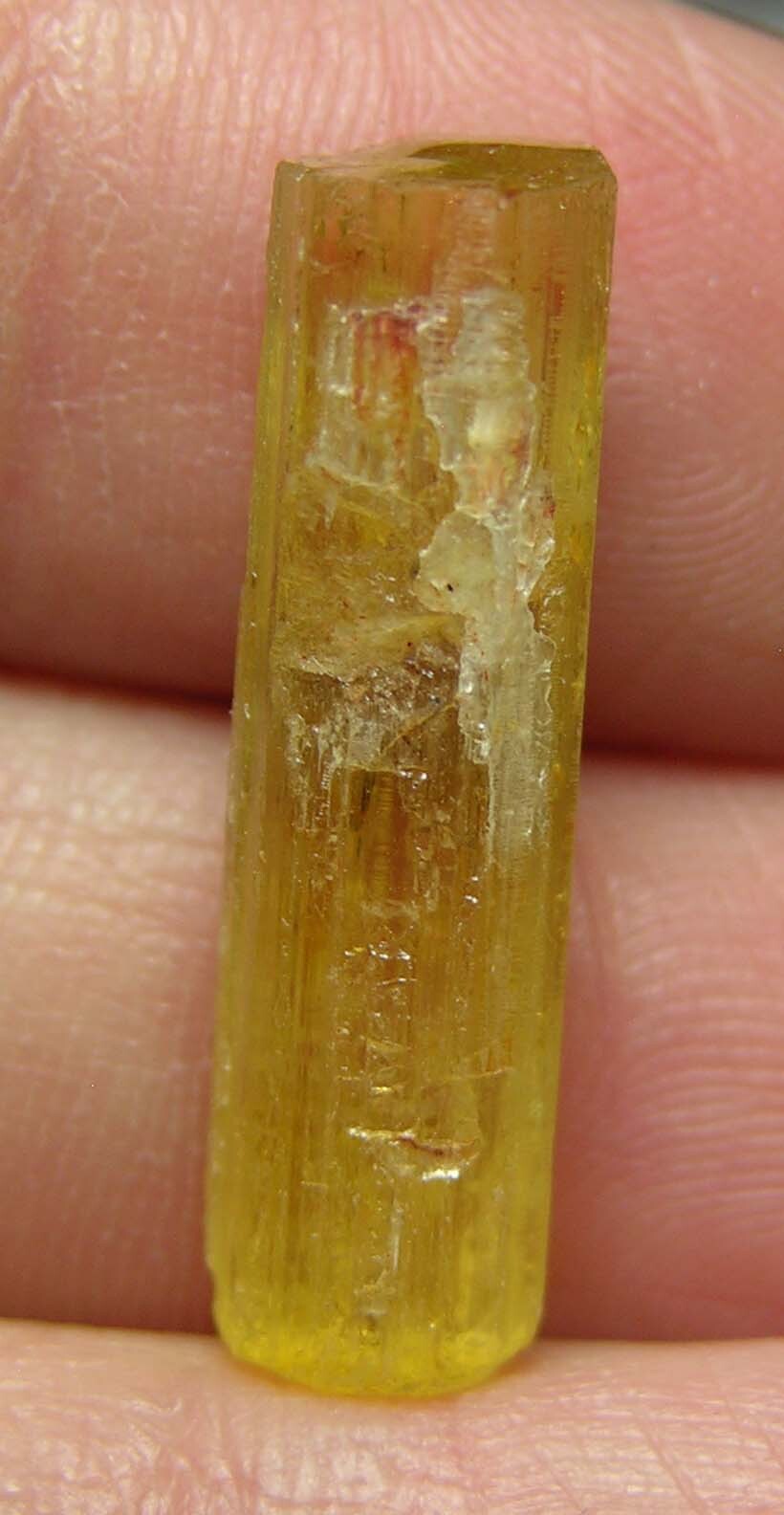 8.50ct Pakistan Raw Rough Yellow Beryl Heliodor Stick Crystal Specimen 23.00mm