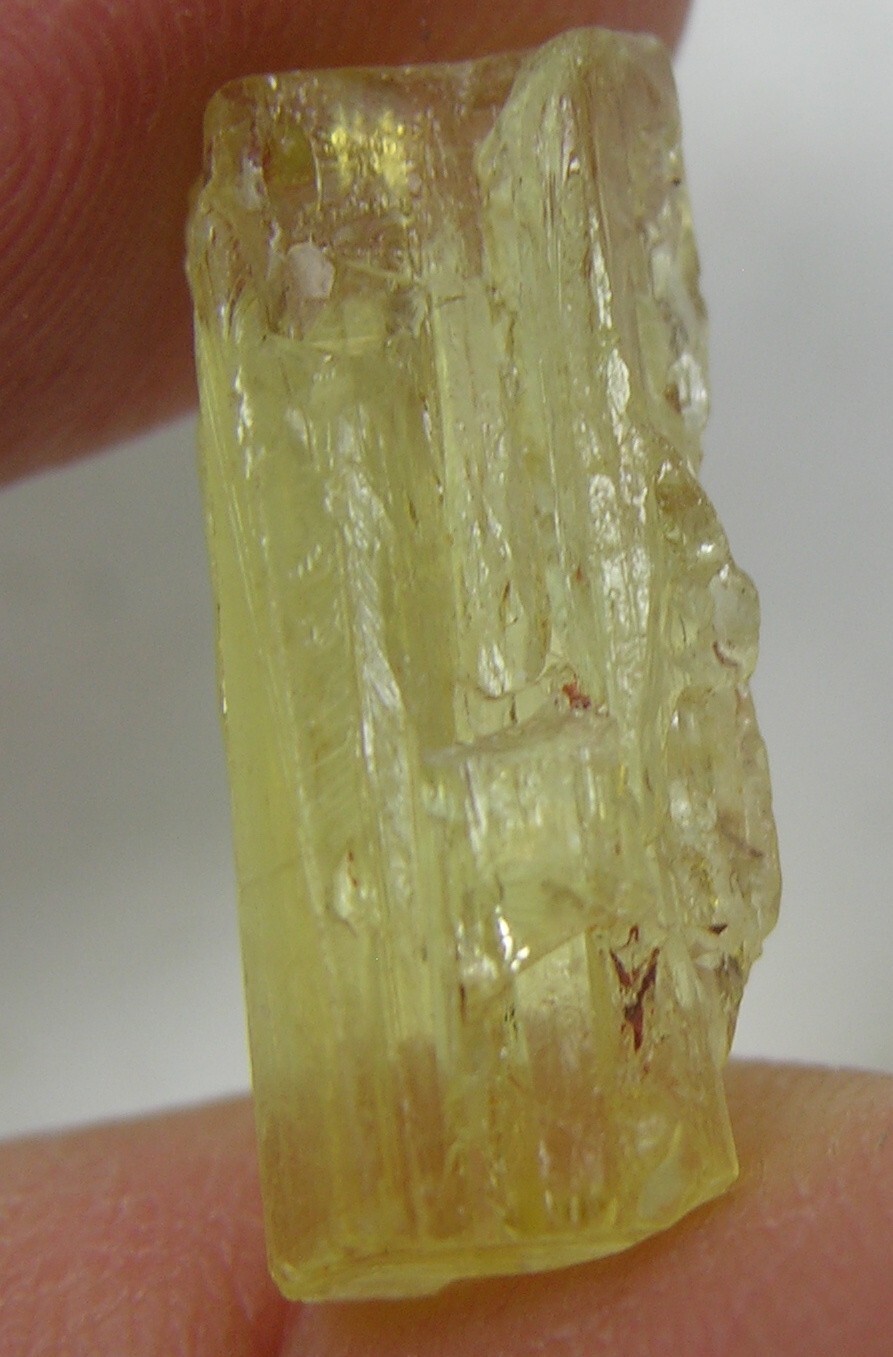 8.50ct Pakistan Rough Yellow Beryl Heliodor Stick Crystal Specimen 1.70g 20mm