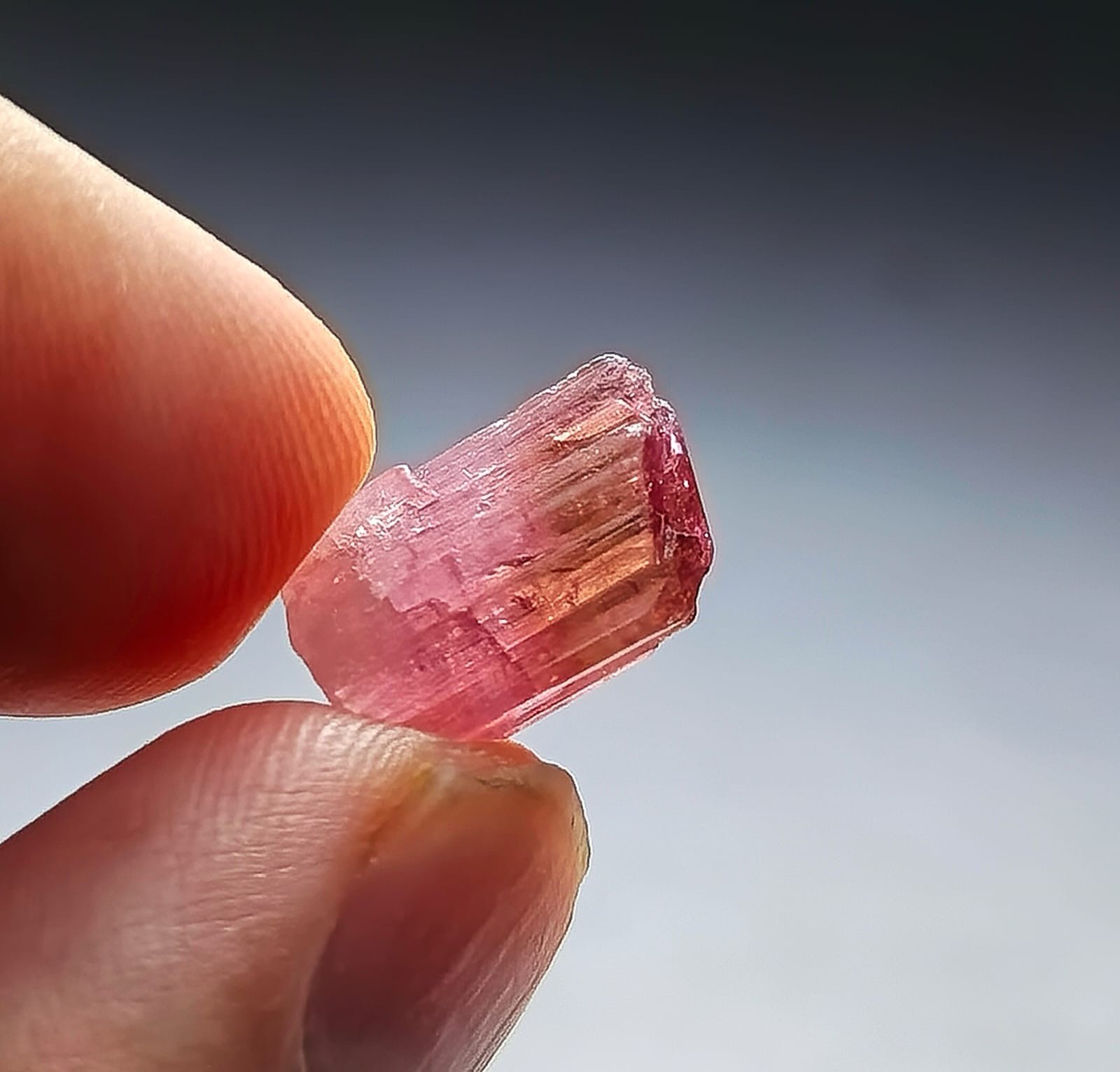 Beautiful An Amazing Naturel Top Quality Dark Rubilite Color Crystal From Afg
