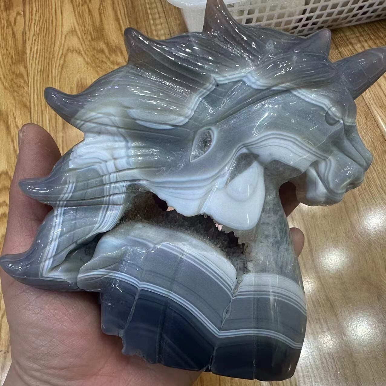 1pc Natural agate geode crystal quartz Carved unicorn skull Healing Decor Reiki