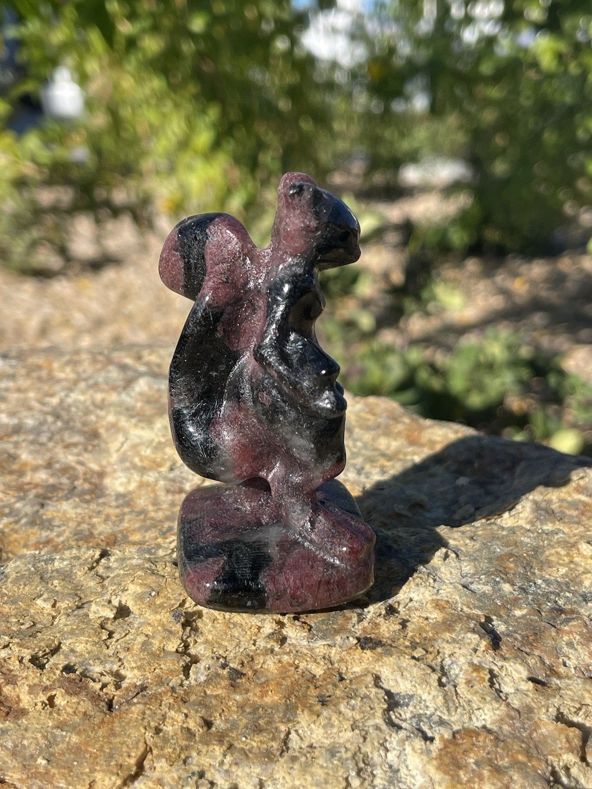 Garnet Fireworks Crystal/Gemstone Mewtwo Carving 73G 2 1/2″ x 1 1/2″