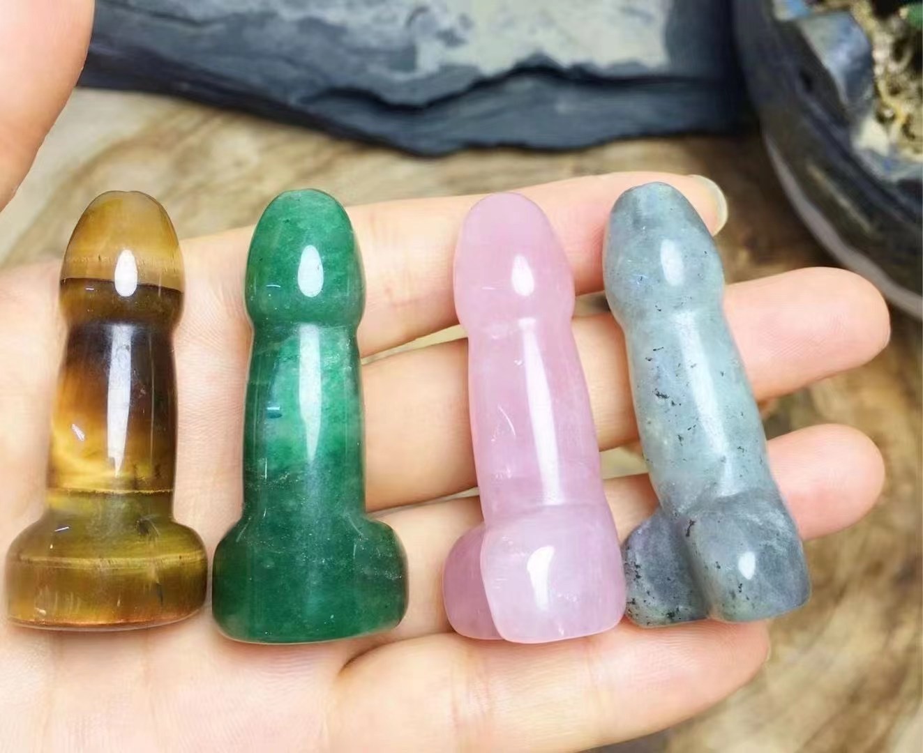 10pcs Natural Mix Mini quartz Crystal Male Penis Crystal Skull Massager wand