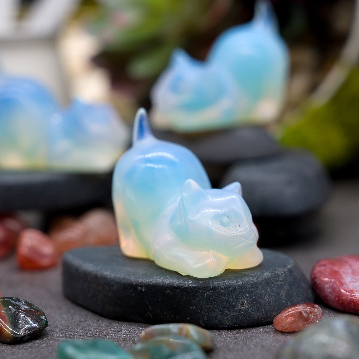 Opalite Crystal Cat Carving Stone Healing Protection Trinket Cat Lover Tier Gift