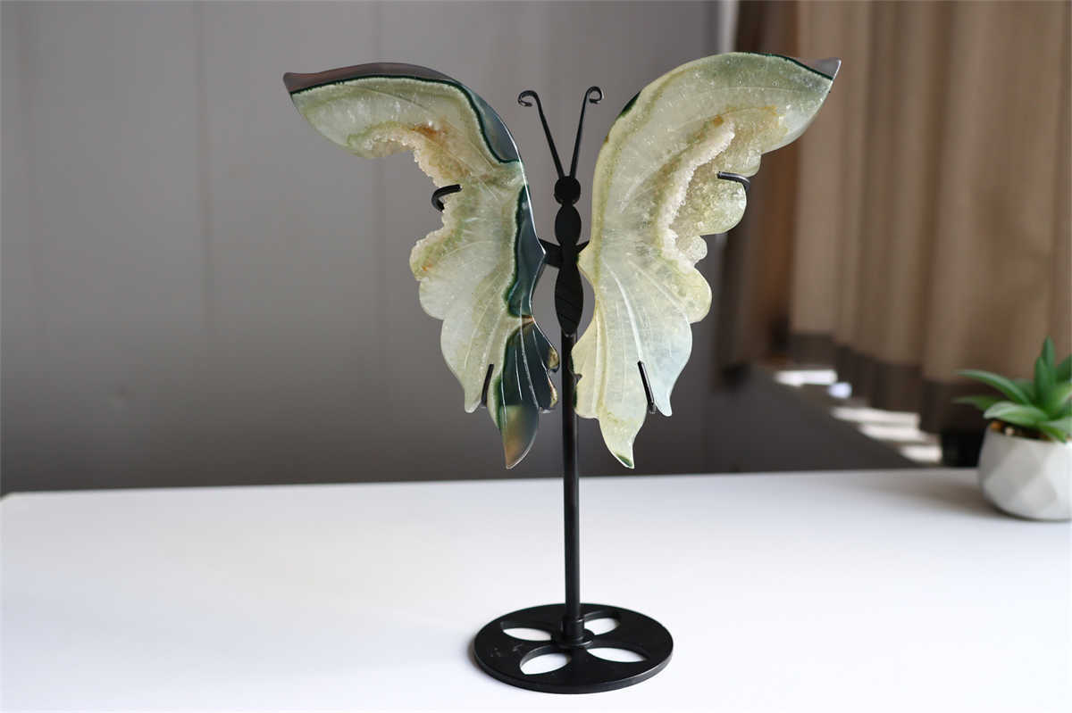 630g Natural Geode Agate Carved Butterfly Wing Reiki Crystal Decor Gift + Stand