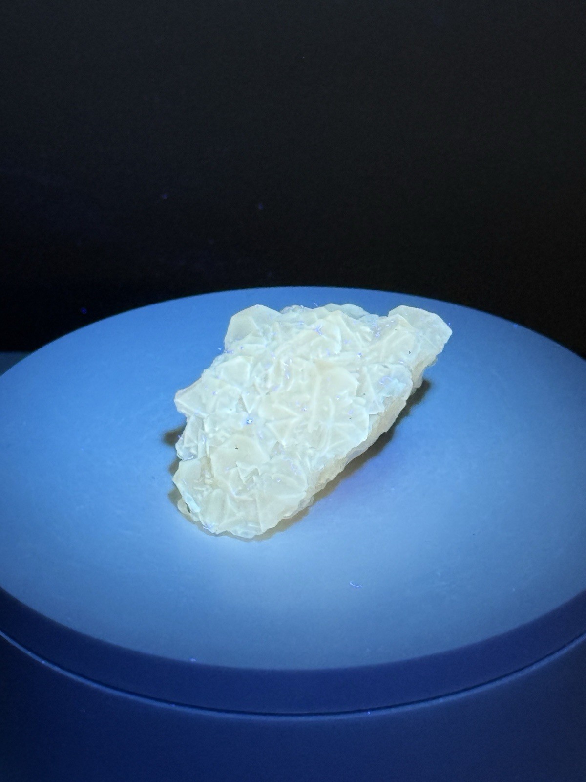 ETHEREAL Merkaba Calcite Fluorescent & Phosphorescent Mineral Specimen – Mexico