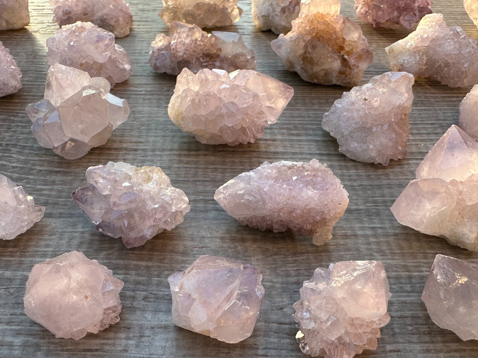 Spirit Quartz Clusters Crystal Collection Box: 6 – 7 oz Box Lot, 11 – 14 Pieces