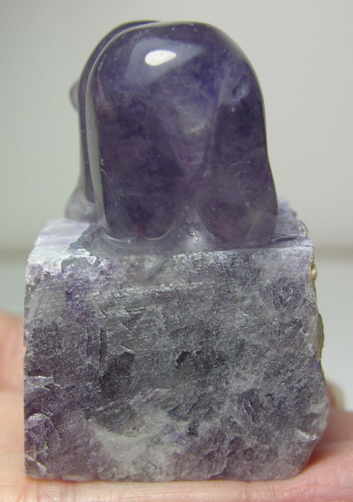 #5 Natural 100% 48mm MultiColor Fluorite Bear Carving On Fluorite Rock 1 7/8 in