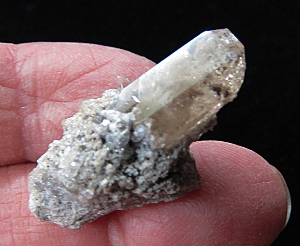 Topaz wtih Rhyolite- 1 1/4″- Thomas Range, Juab County, Urah