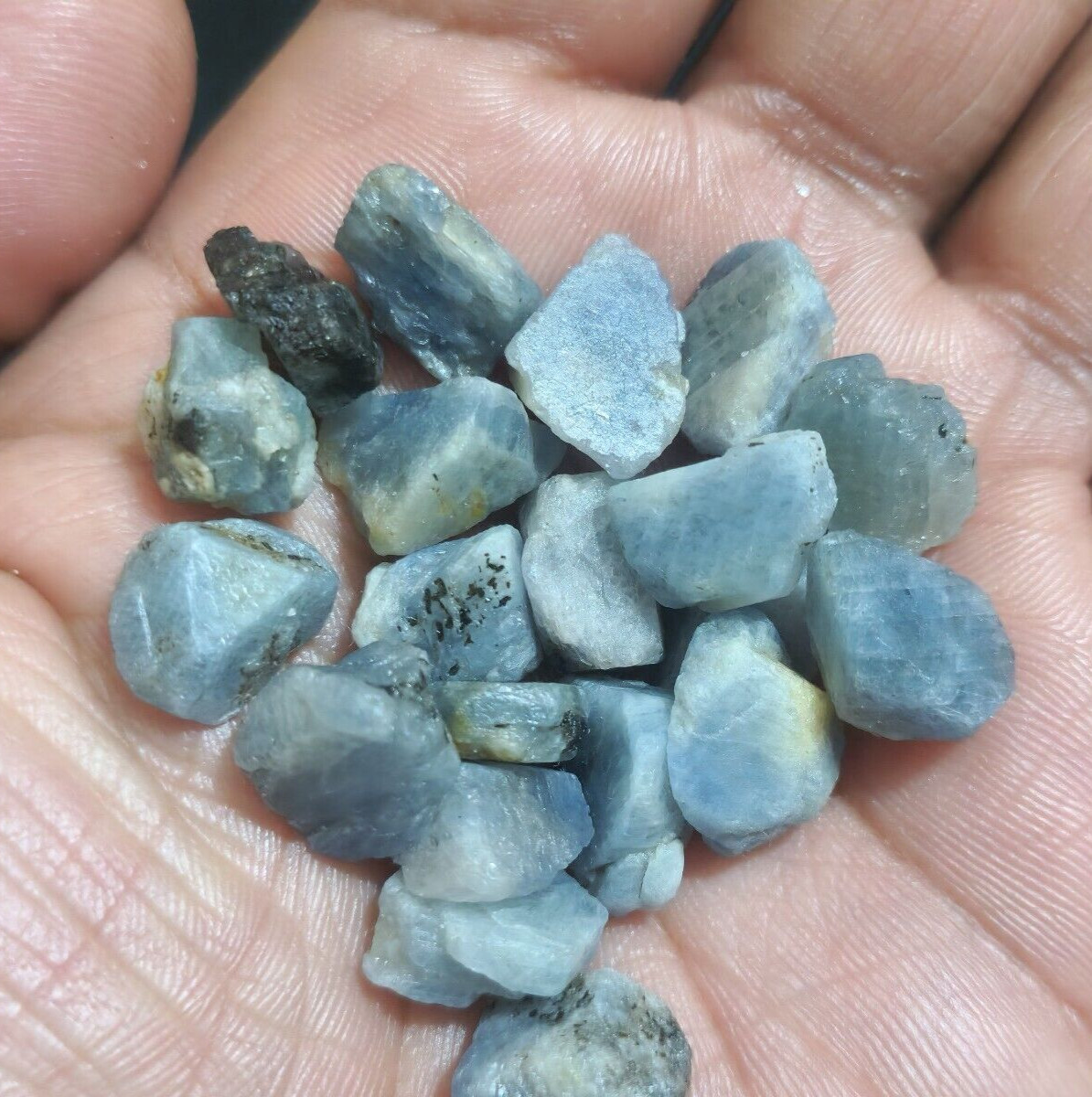 Wonderful Madagascar Blue Sapphire Raw 209.75 Crt Size 12-15 MM Loose Gemstone