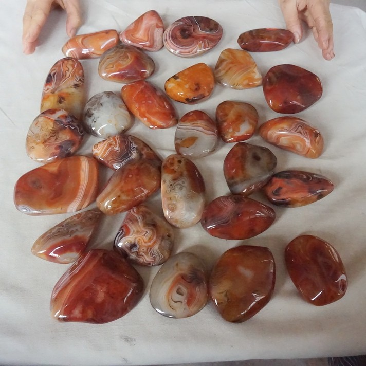 5Kg 11LB 28Pcs Natural Band Sardonyx Carnelian Agate Crystal Palm Stone Healing
